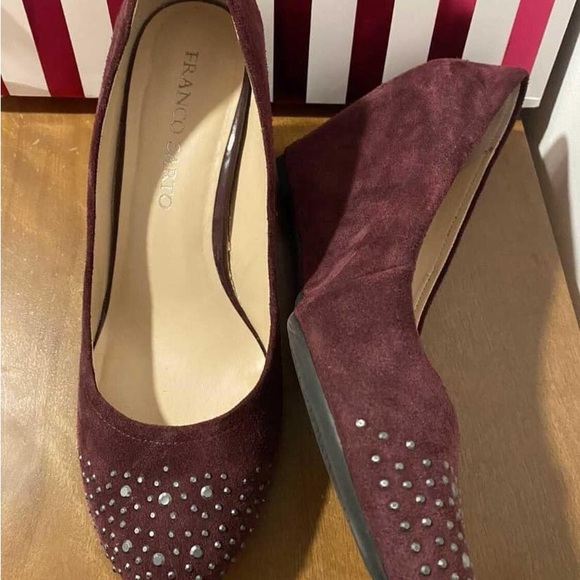 Franco Sarto Wedge Pumps - Picture 4 of 4